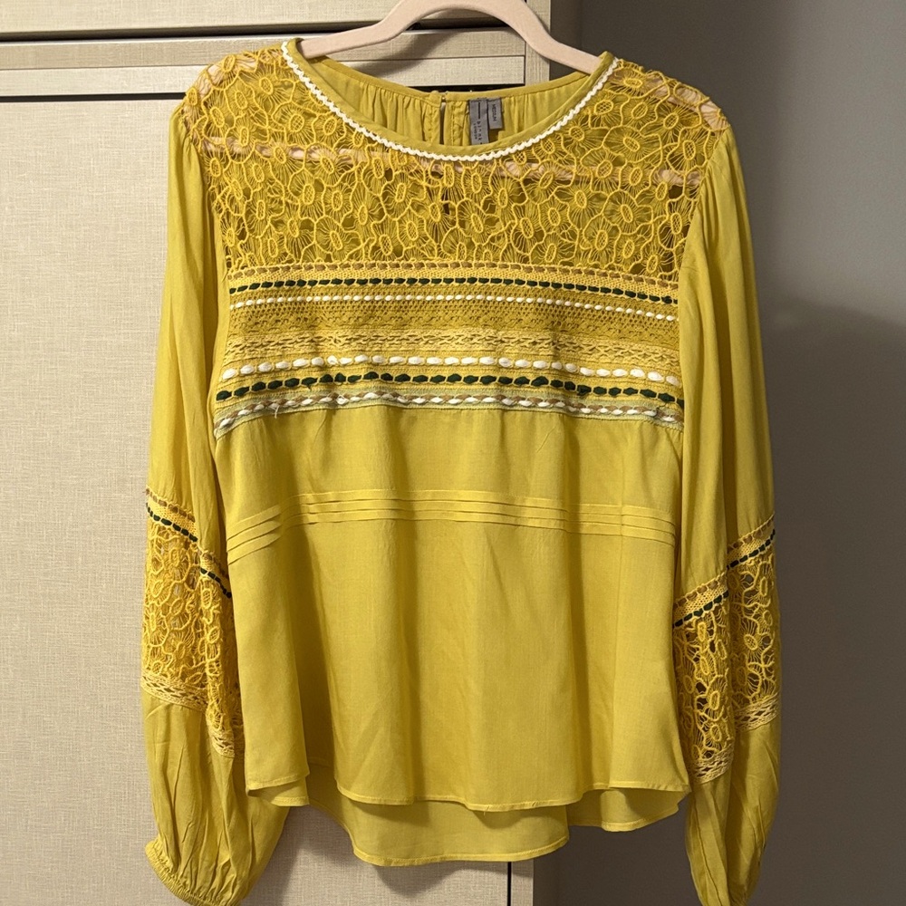 Anthropologie Blank London size M yellow Peasant  Lace Women's Top